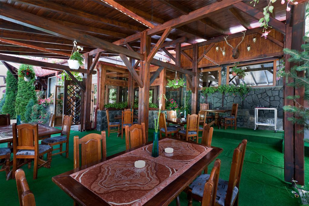 פרדיאל Pension Restaurant Speranta מראה חיצוני תמונה