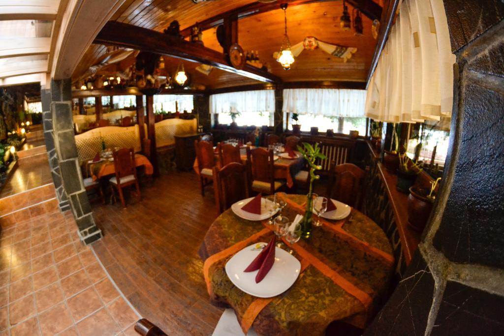 פרדיאל Pension Restaurant Speranta מראה חיצוני תמונה