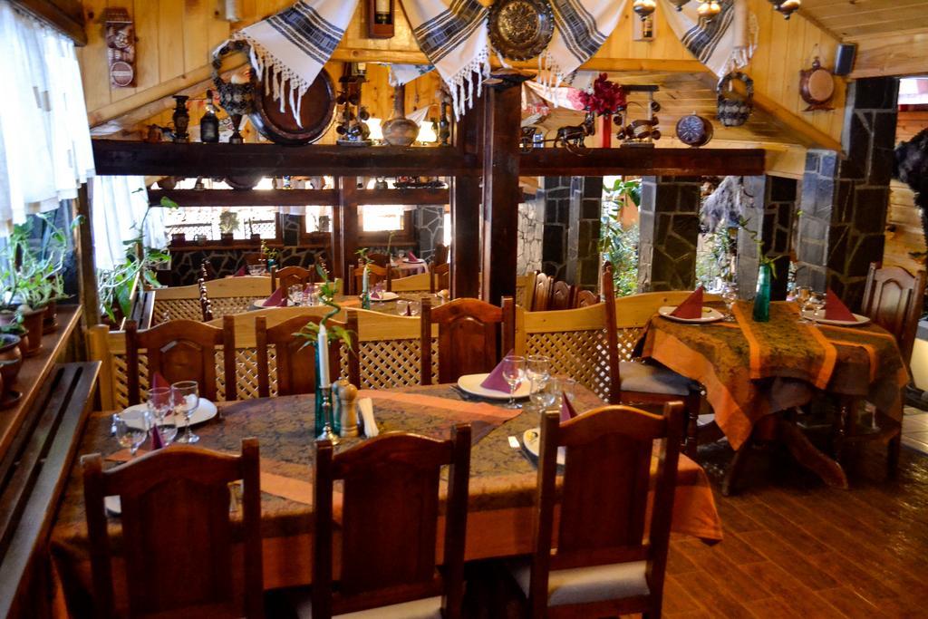 פרדיאל Pension Restaurant Speranta מראה חיצוני תמונה