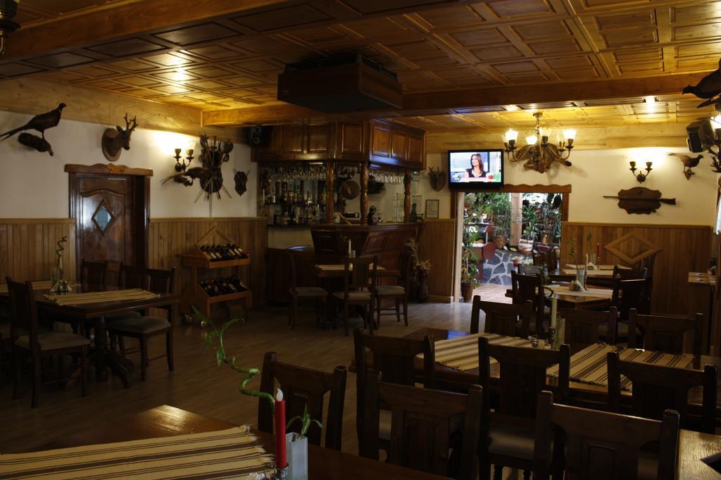 פרדיאל Pension Restaurant Speranta מראה חיצוני תמונה